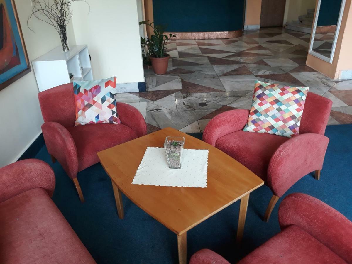 Hotel Kras Rožňava Exterior foto